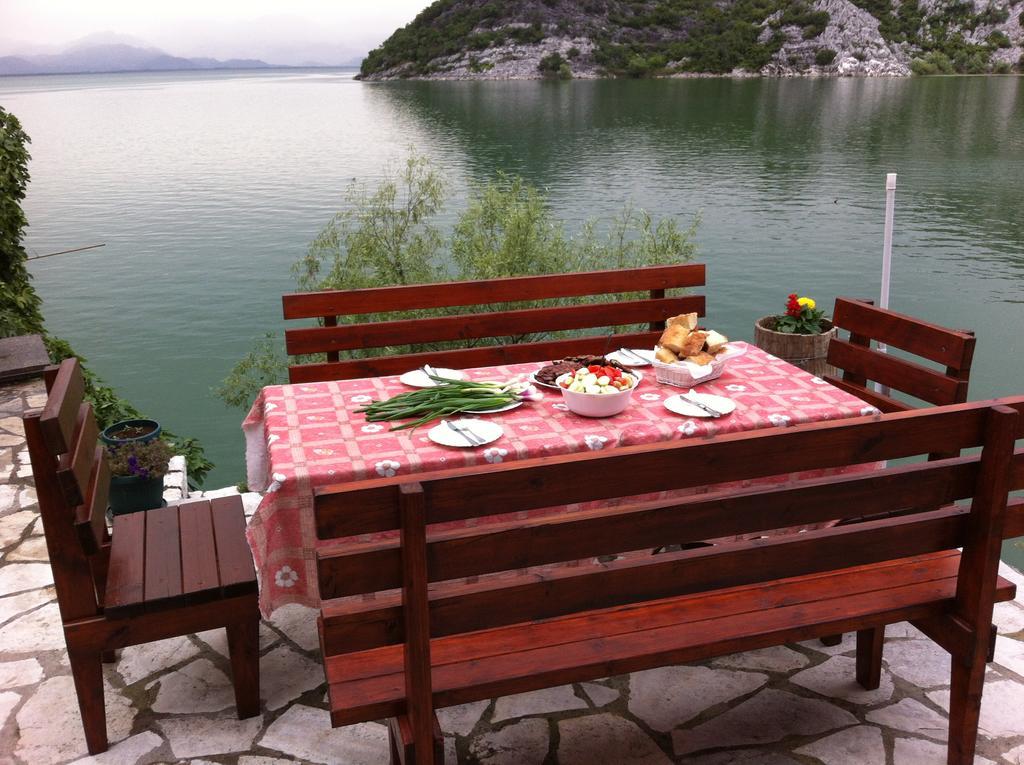 Holiday Home Radus Virpazar Exterior foto